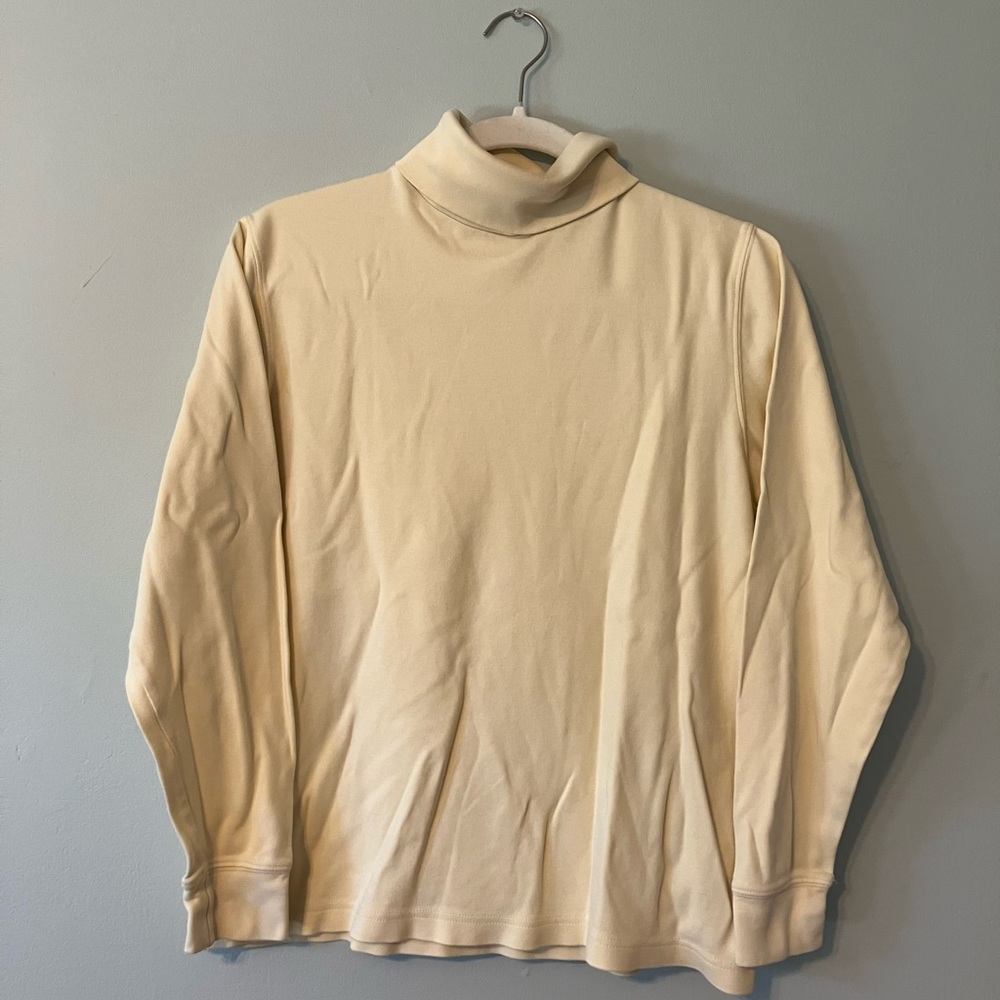 Croft & Barrow yellow turtleneck (m)
